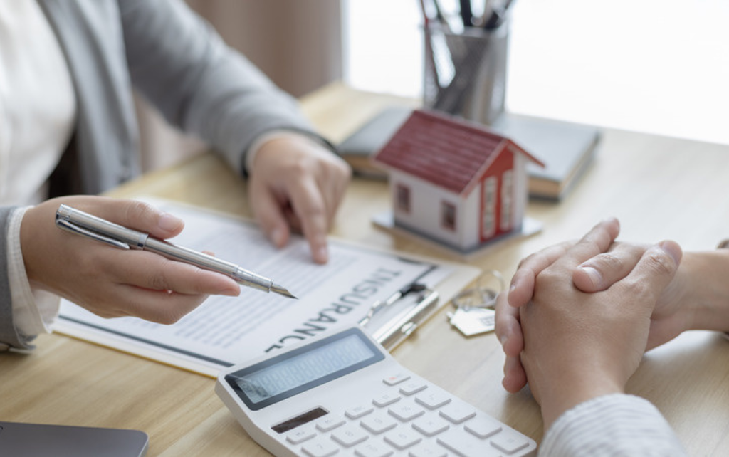 7 Smart Ways to Handle Rent Increases: The Ultimate Guide for St. Louis Landlords